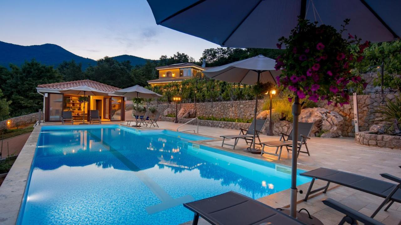 Apartments Villa Bv Опатия Экстерьер фото